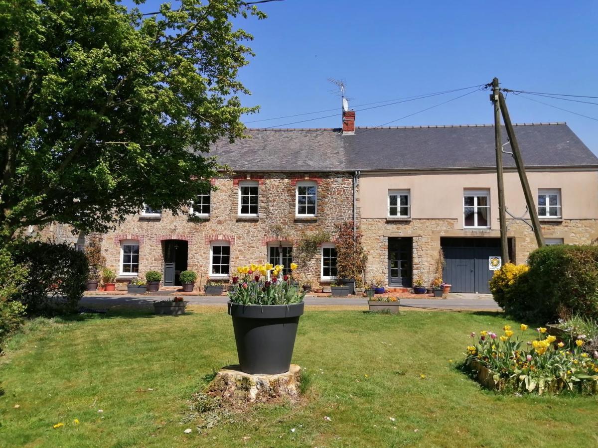 Chambres D'Hotes - La Sennelee Vessey Esterno foto